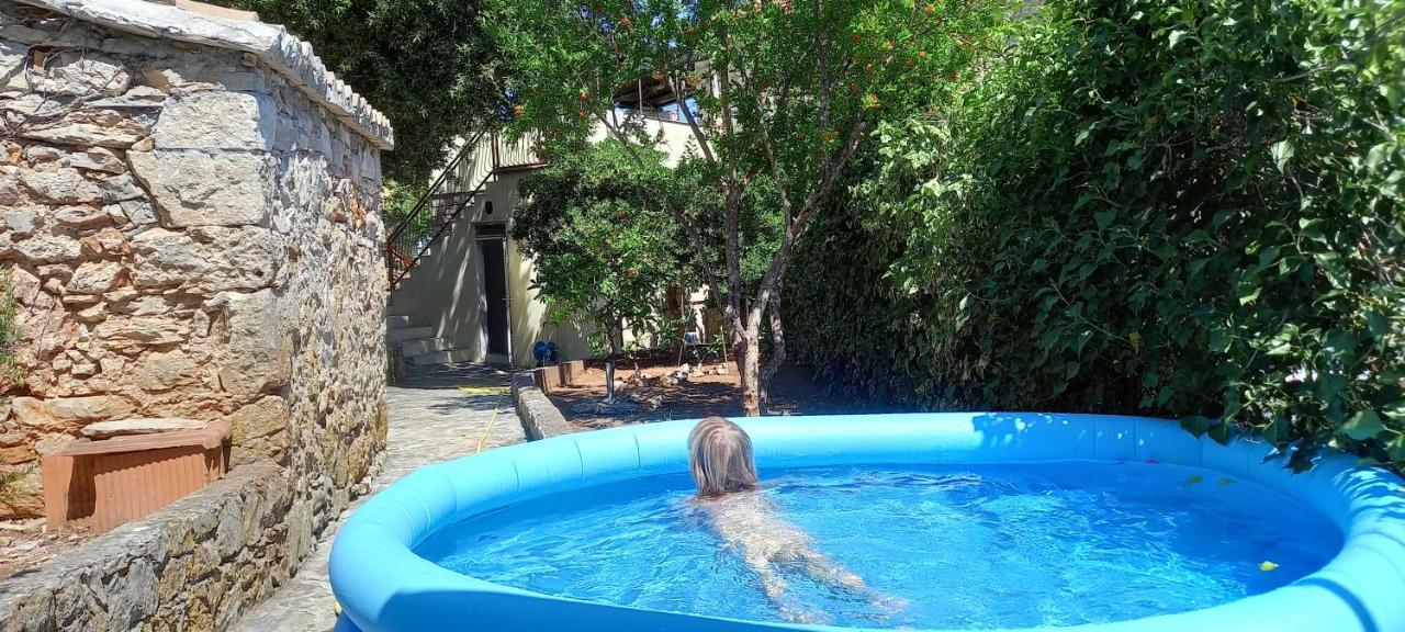 Two-Bedroom Apartment With Sea View,Big Terrase And Garden Stari Grad  Bagian luar foto
